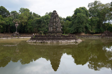 Fototapeta na wymiar The Temple Tower of Neak Pean, Temple Ruin, Angkor Archaeological Park, Siem Reap Province, Cambodia