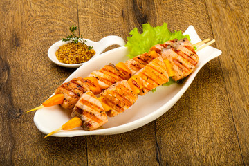 Grilled salmon skewer