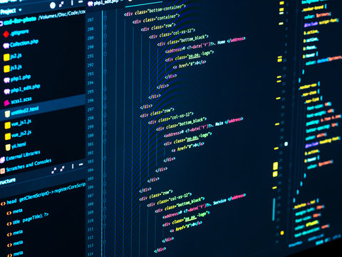 HTML5 main menu in code editor for website development, implementing SEO concepts for better SERP
