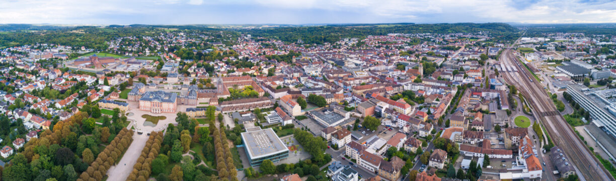 Bruchsal Schloss ganze Stadt Panorama
