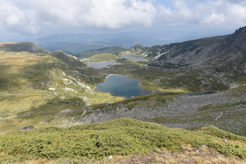 Fototapeta na wymiar Sieben Rila Seen im Rila Gebirge, Bulgarien