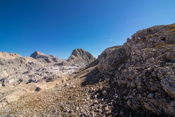 mountain plato below Kanjavec