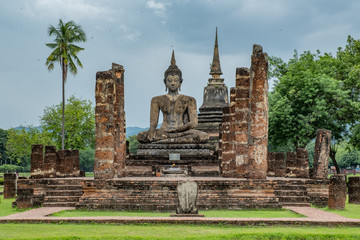 Famous place in Thailand (Sukhithai History park )