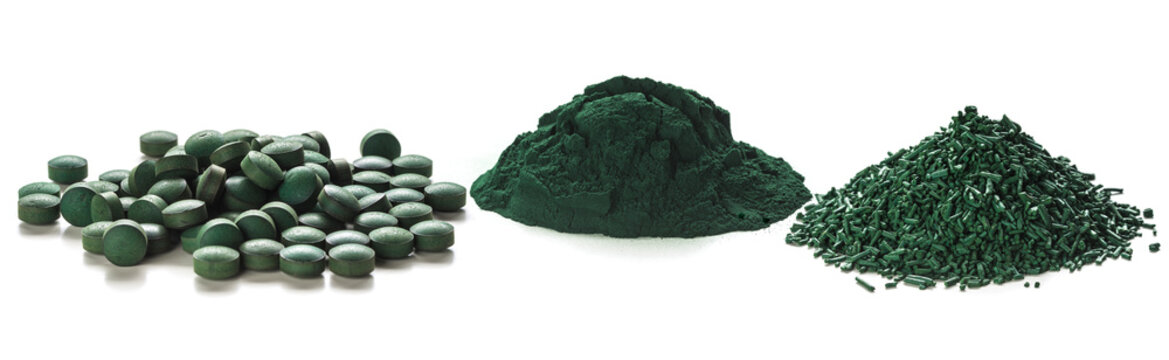 Spiruline en poudre, en comprim&eacute;s et en paillettes.