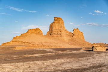 Fototapeta na wymiar Kaluts in Lut desert, Iran