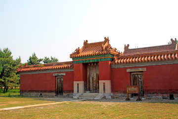 Fototapeta premium ancient Chinese palace gate, China