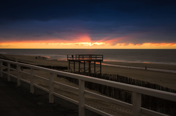 Sonnenuntergang am Strand auf Sylt