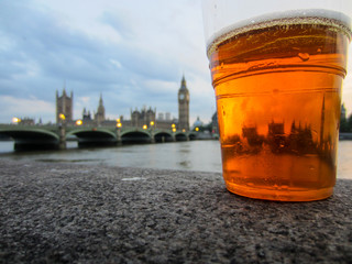Bier vor Big Ben