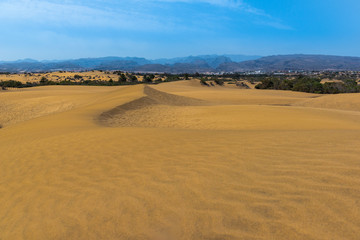 Fototapeta na wymiar Sand dunes of Maspalomas, Gran Canaria, Spain