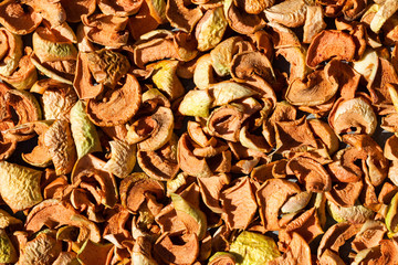 Dried apples