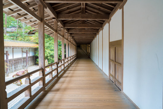 高野山 金剛峯寺の廊下