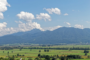 Fototapeta na wymiar Spätsommer im Loisachtal