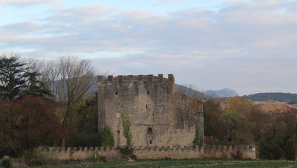 torre de los hurtado de mendoza,lacorzana,armiñon,pais vasco