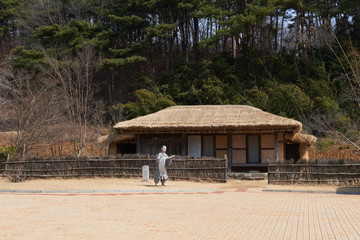 This is the birthplace of Poet Han Yong-un in Korea.