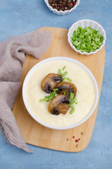 Thick vegetable cream soup