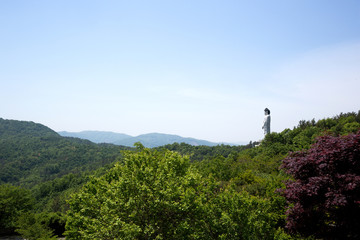 It is the various Buddha statues of Seonggoksa Temple in Gongju-si, Korea.