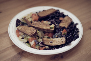 Smoked tofu with sesame and chopped vegetables