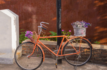 Fototapeta na wymiar Orange bicycle