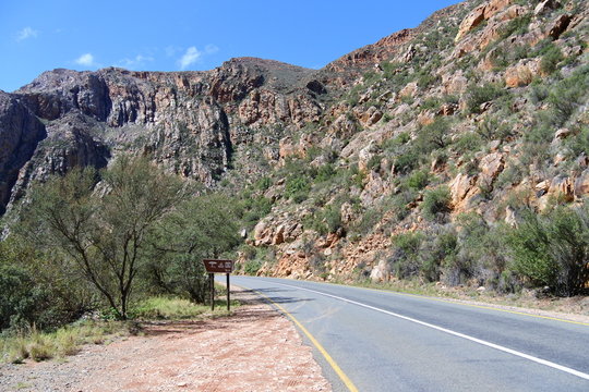 Rastplatz in der engen Meiringspoort Schlucht in S&uuml;dafrika 