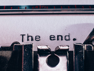 old typewriter with text 'the end'