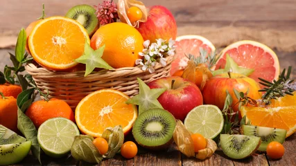 Rolgordijnen assorted fresh fruits © M.studio