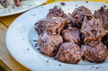 chocolate berry truffles