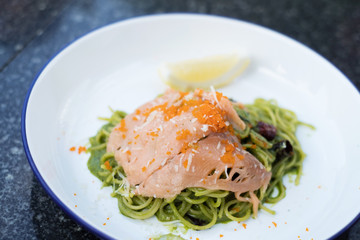 smoke salmon with spaghetti presto sauce