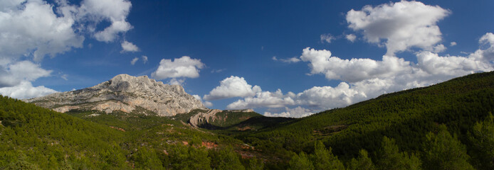 La petite montagne