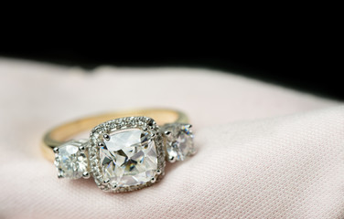 Luxury Diamond Ring