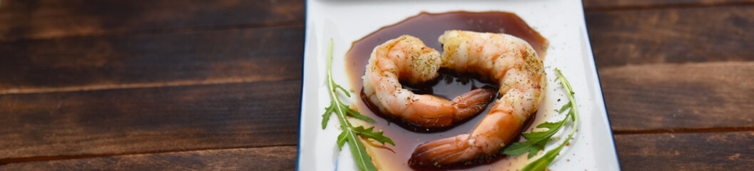 fresh boiled shrimp with spices