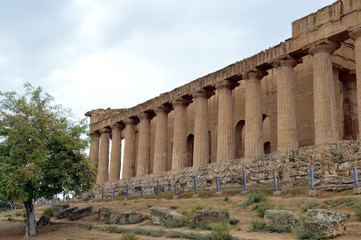Obraz premium Valley of the Temples, Agrigento (Italy)