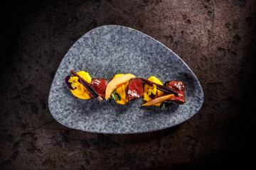 Obraz premium Deer sirloin with mashed sweet potatoes