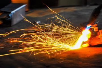 Arc welding of a steel,  tool and sparks