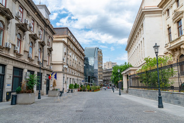 Obraz premium niesamowity widok na ulicę w Bukareszcie w Rumunii