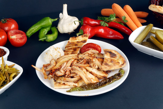 turkish tavuk d&ouml;ner kebab