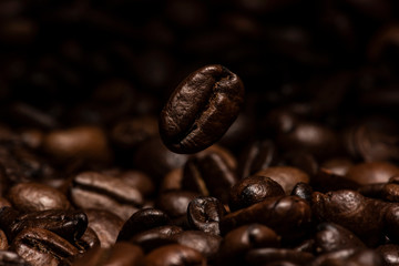 Fototapeta premium コーヒー豆を焙煎
