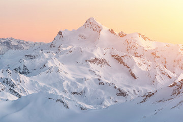 Naklejki  Szczyty górskie Kaukazu zimą