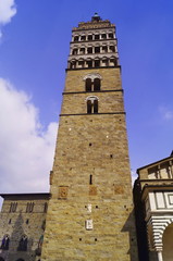 Obraz premium Bell tower of the Cathedral of Saint Zeno, Pistoia; Italy