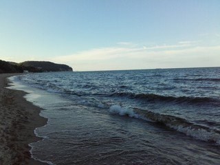 morze,fale,woda,piach,plaża