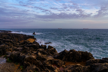 Cascais mit seiner spektakulären Küste am Atlantik in der Nähe von Lissabon, Portugal