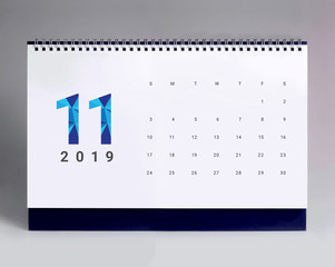 Simple desk calendar 2019 - November