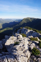 paysage calcaire des corbières