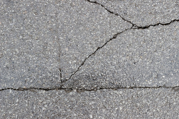 Asphalt wet crack fracture surface texture