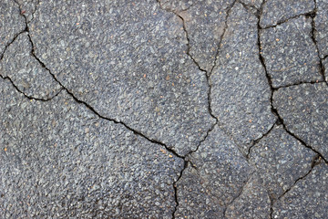 Asphalt wet crack fracture surface texture