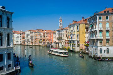 Fototapeta na wymiar Touristic water transport on the channels of Venice