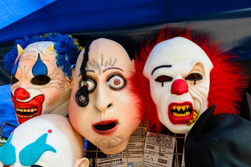 Mexikanische Masken mit schrecklichen Gesichtern