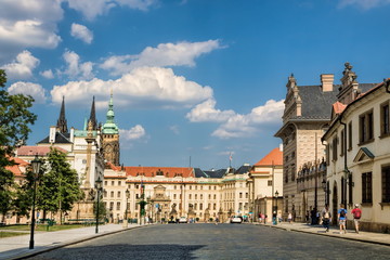 Fototapeta na wymiar Prag, Hradschiner Platz