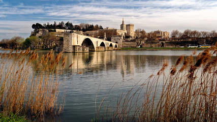 Pont Saint-Benezet_Avignon et Provence.