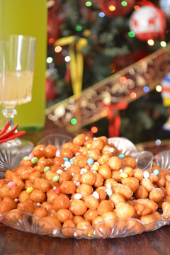 struffoli dole tradizionale di natale napoletano sud italia