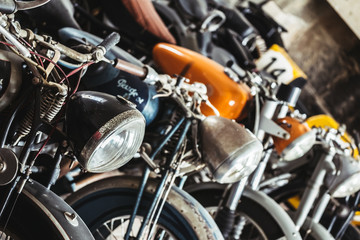 Obraz na płótnie Canvas Pièce de moto vintage